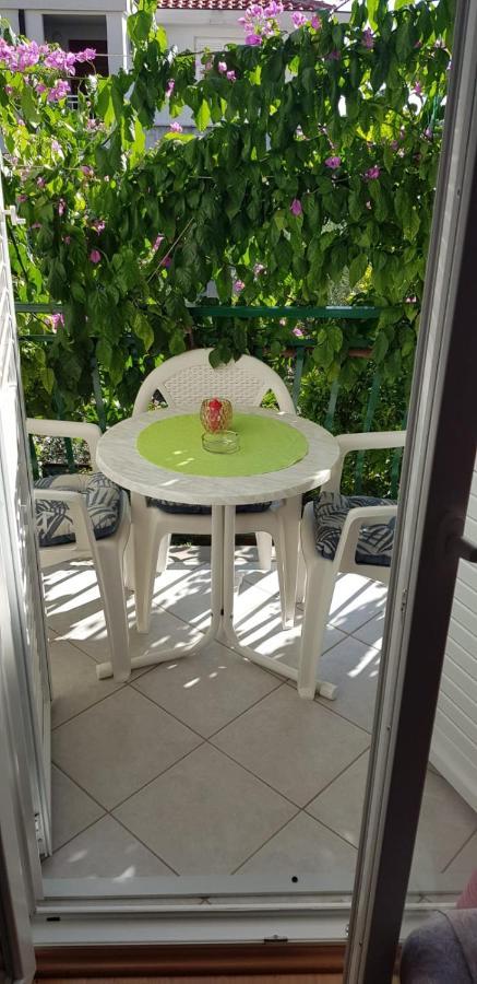 Apartmani Sonja Makarska Exterior foto