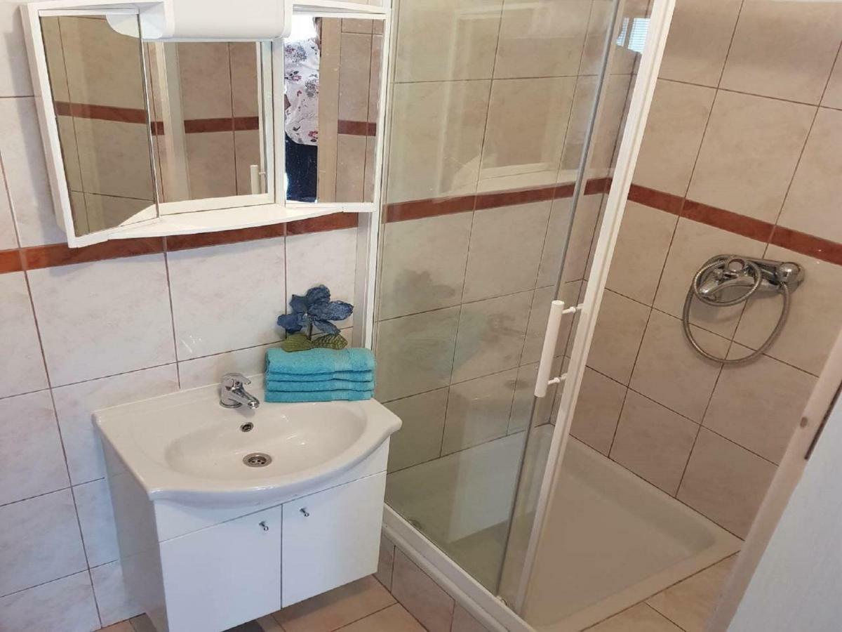 Apartmani Sonja Makarska Exterior foto